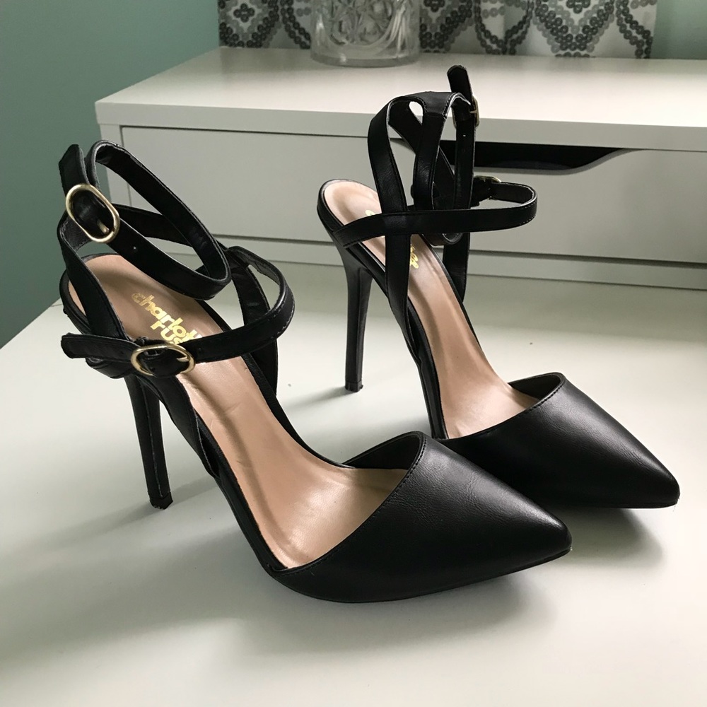 Black Faux Leather Pointed Closed Toed Heels